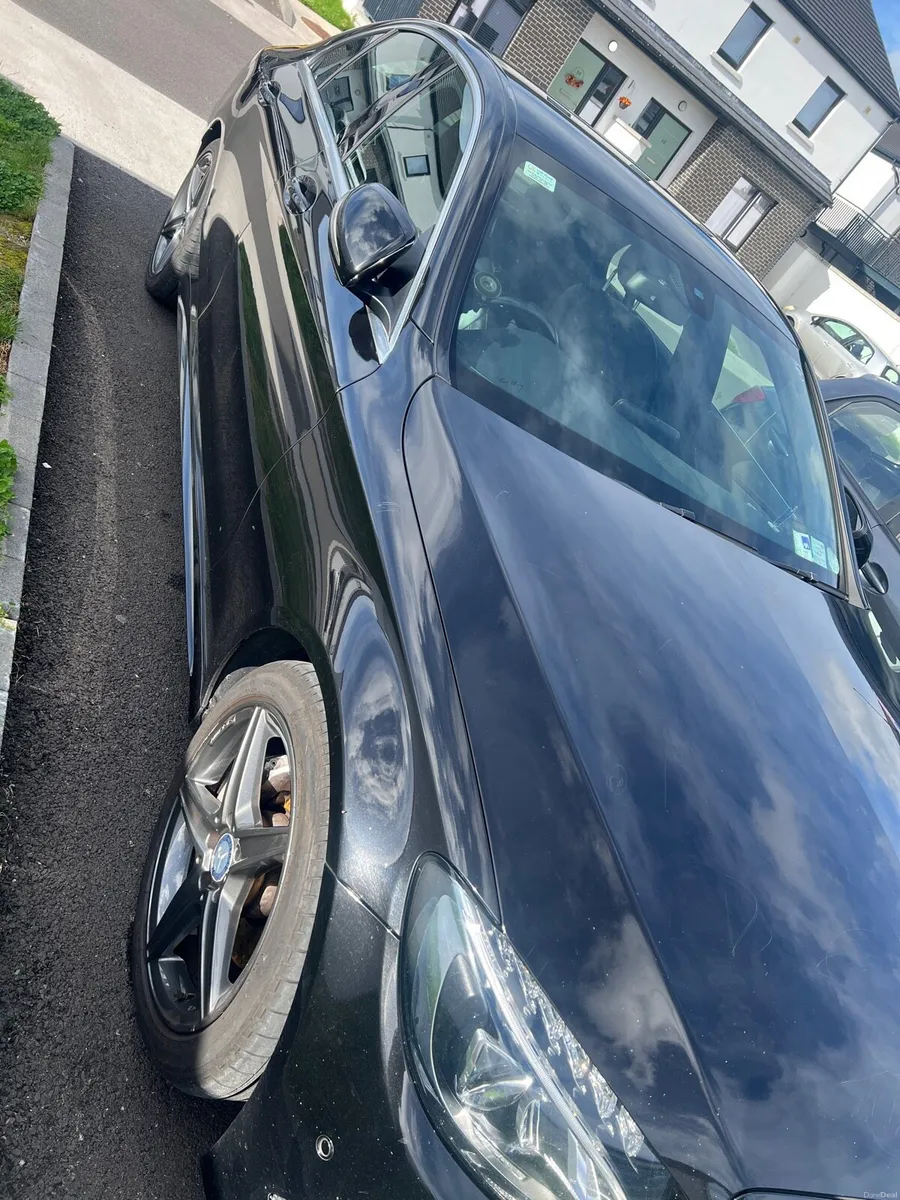 Mercedes Benz - Image 4