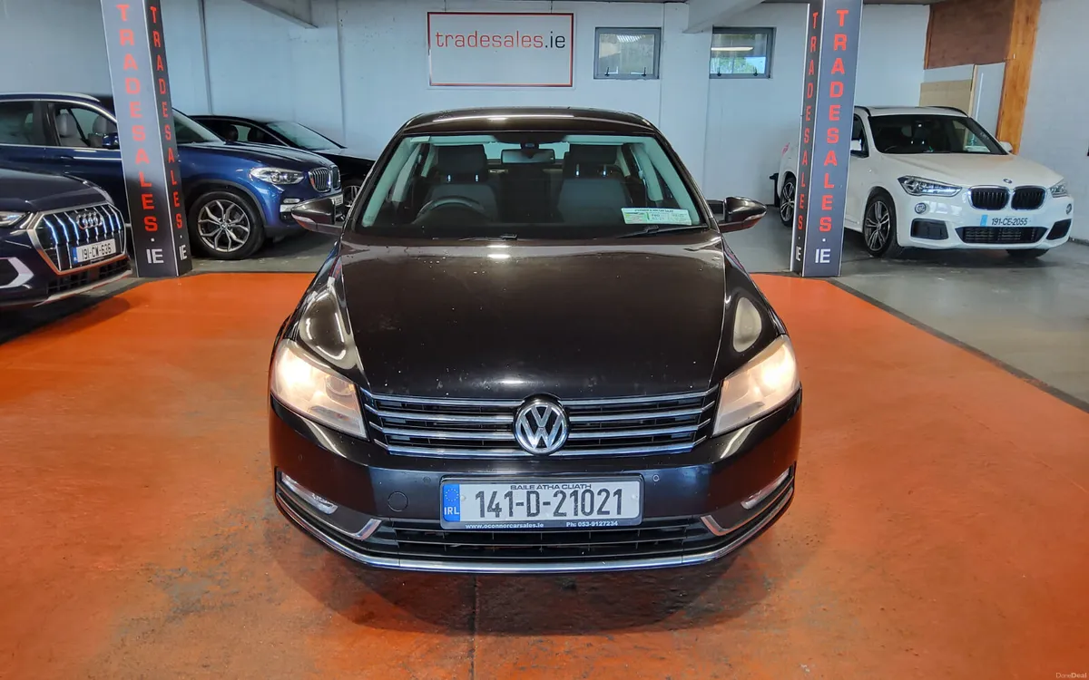 Volkswagen Passat 2014 - Image 2