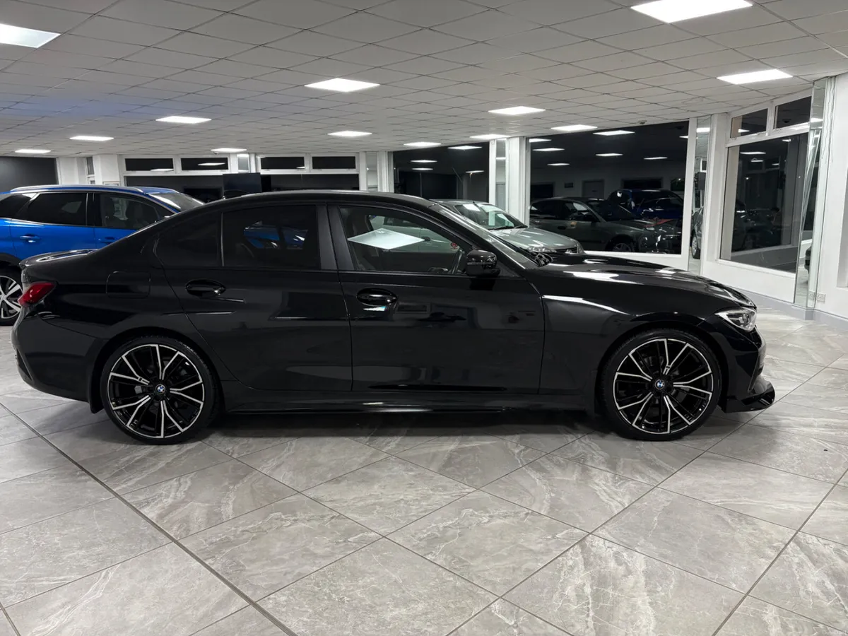 2020 BMW 318 Diesel Automatic M-Performance - Image 5