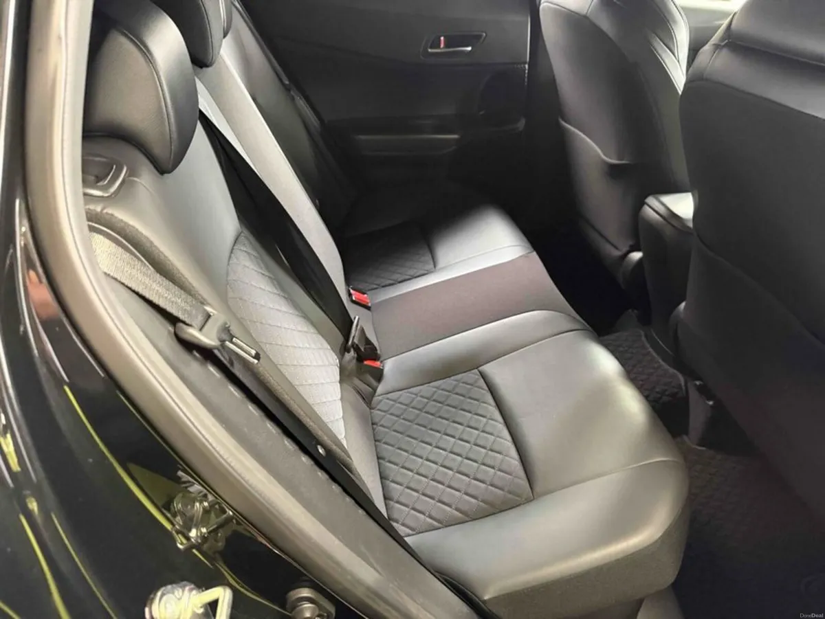 Toyota C-HR Nero Leather seats Kit - Image 6