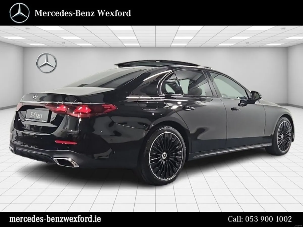 Mercedes-Benz E-Class E300de AMG Line with Panoram - Image 4