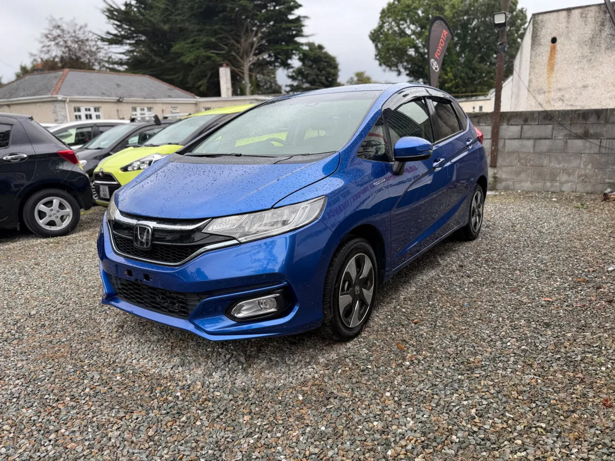Honda Fit 2017 L package - Image 3