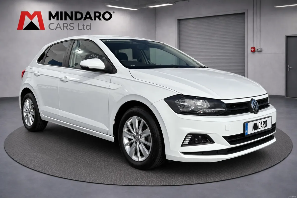 VW POLO 2018 AUTOMATIC//LOW KMS - Image 1