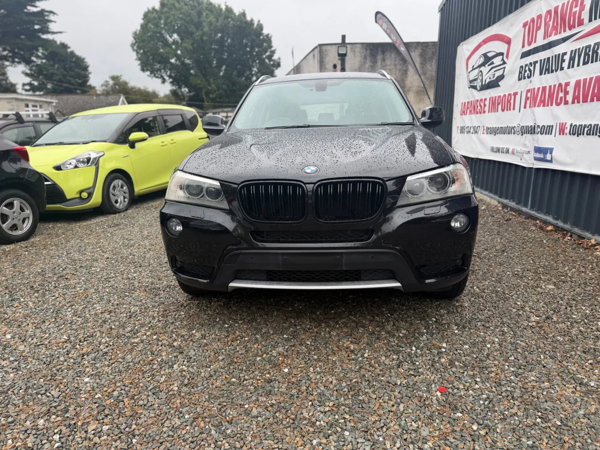 BMW X3 2013 luxury package - Image 2