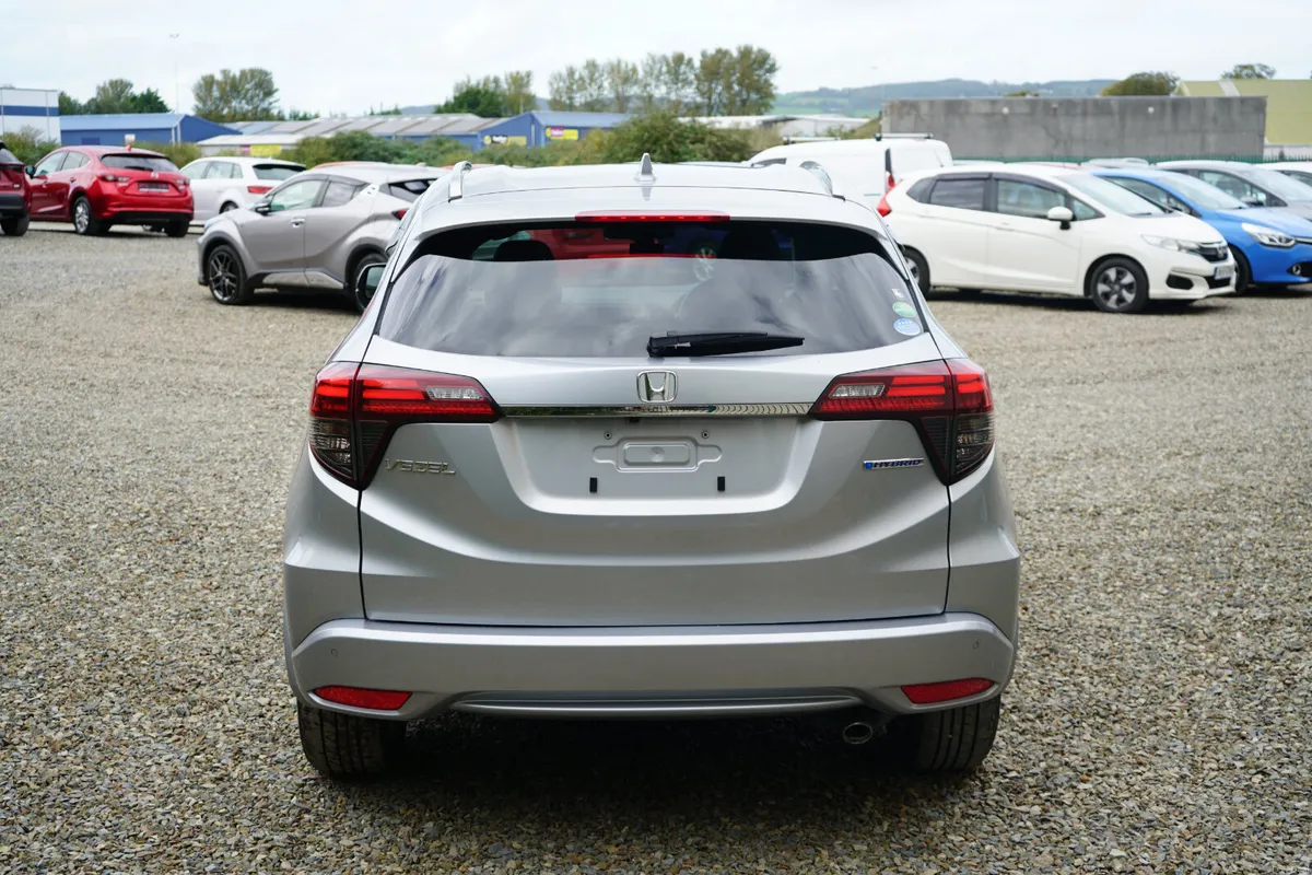 2019 Honda Vezel Hybrid - Image 6