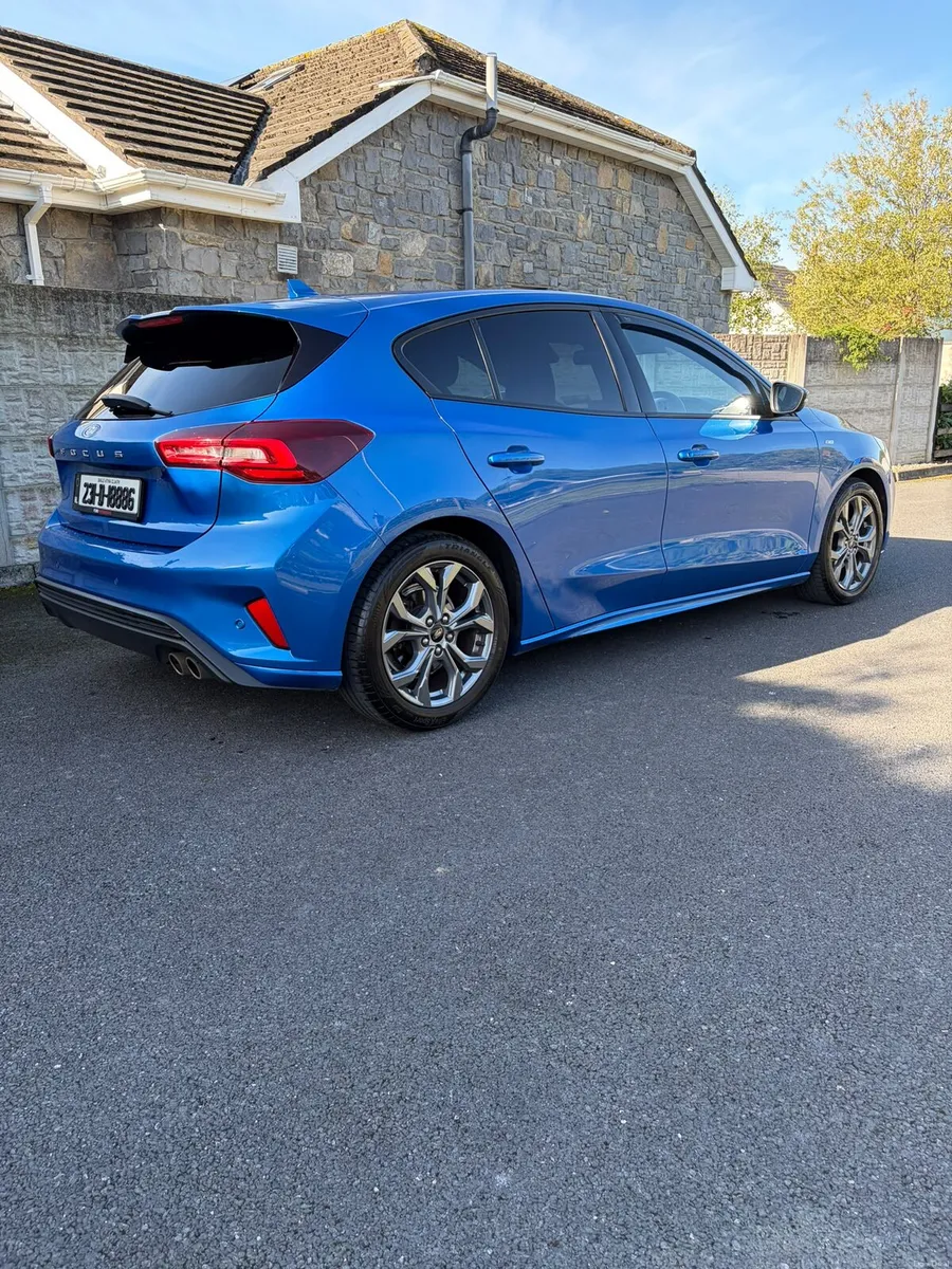 Ford focus - Image 6