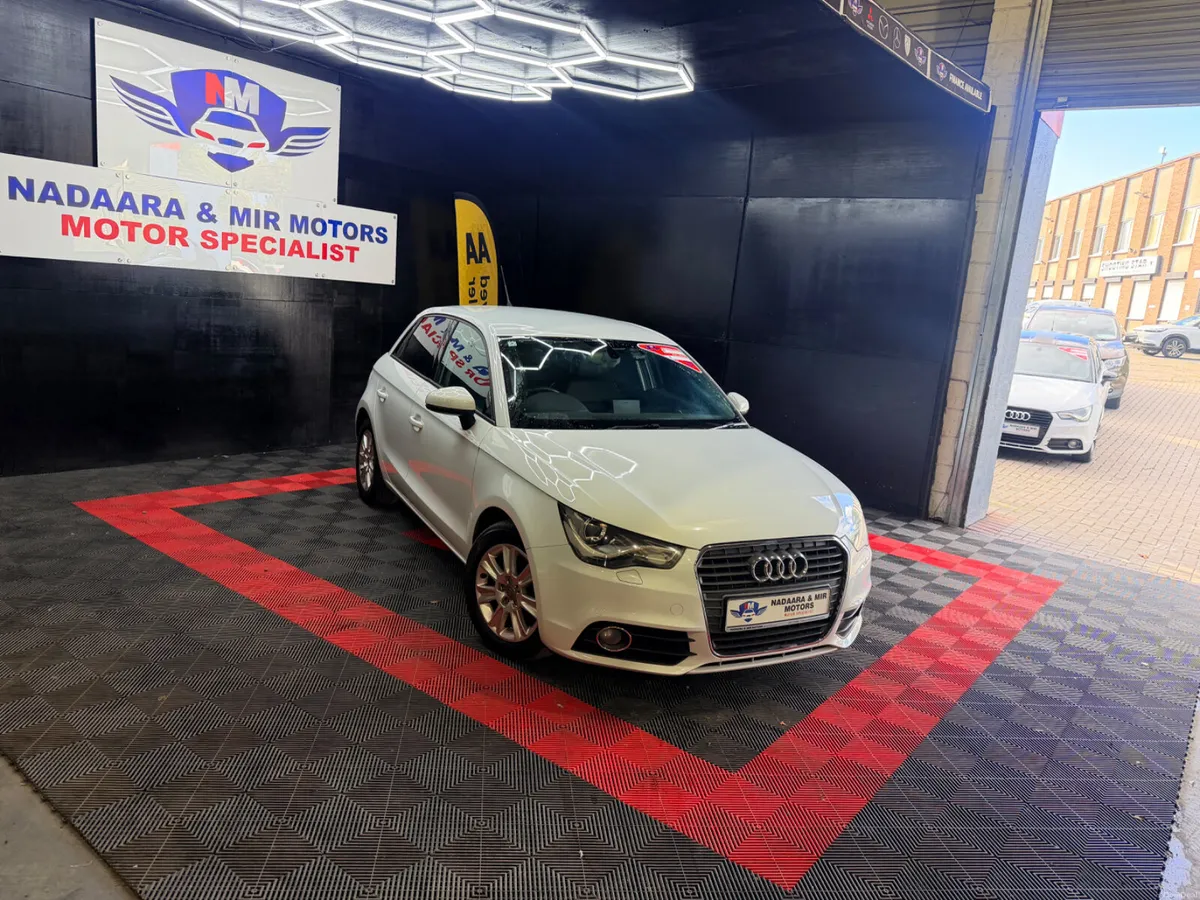 Audi A1 1.4L, 2014, Low Mileage, Steering Controls - Image 5