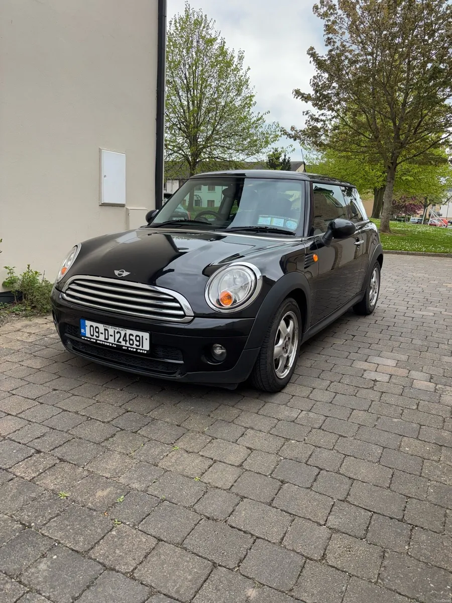 Mini Cooper - Image 2