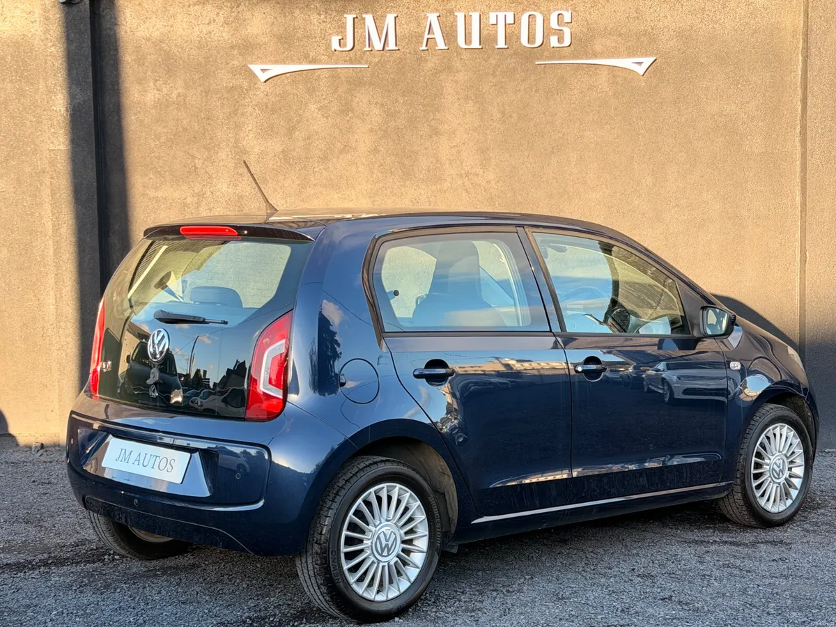 2015 VOLKSWAGEN UP AUTOMATIC - Image 4