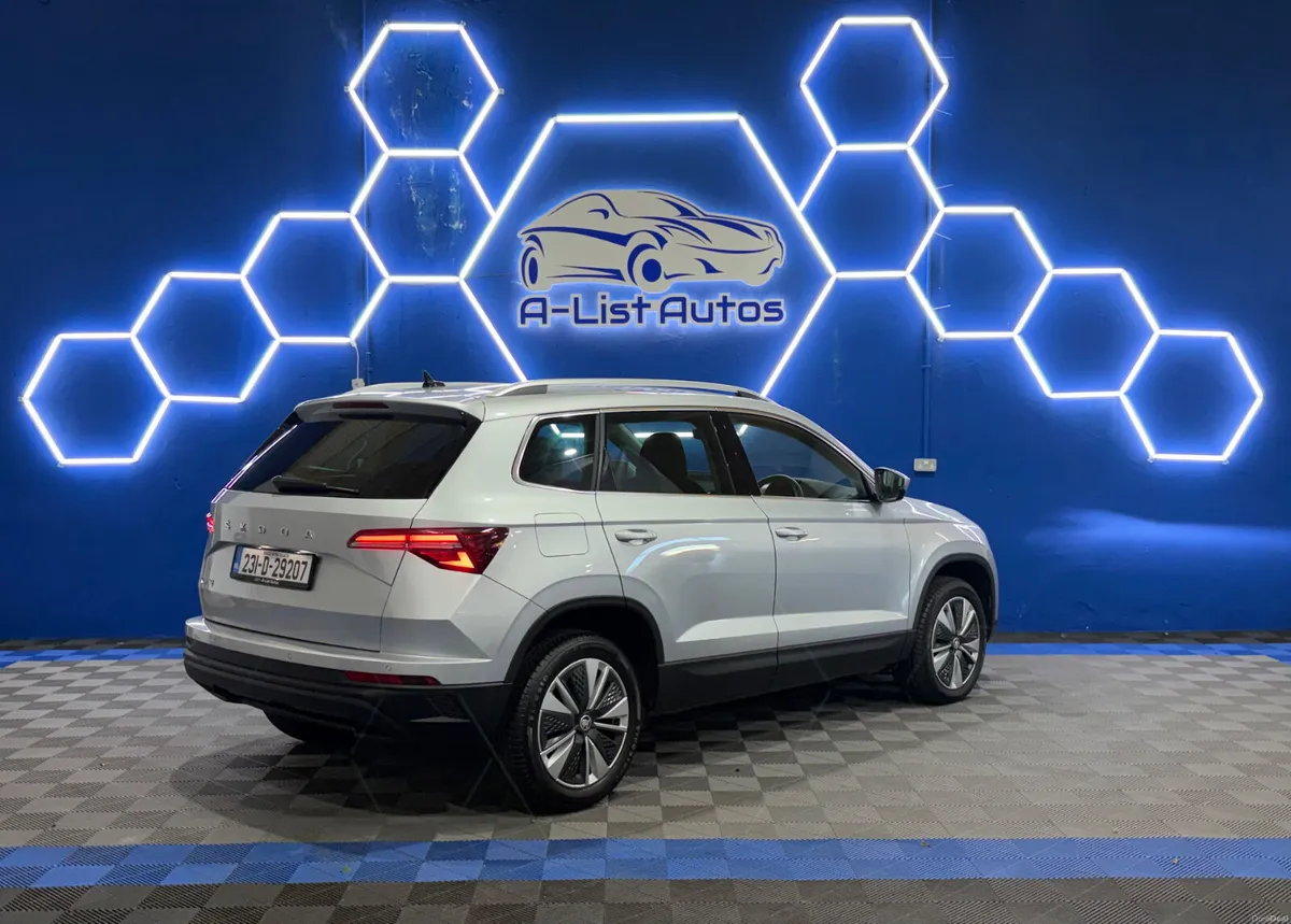 Skoda Karoq 2.0TDI DSG Amb / FINANCE AVAILABLE - Image 3
