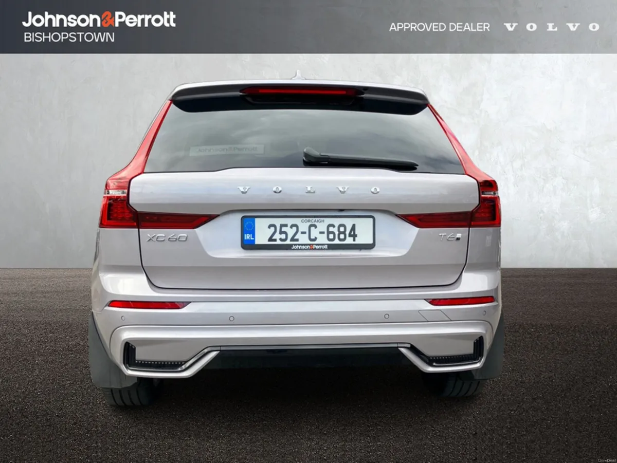 Volvo XC60 T6 350bhp AWD PHEV Plus Dark - Aurora S - Image 6