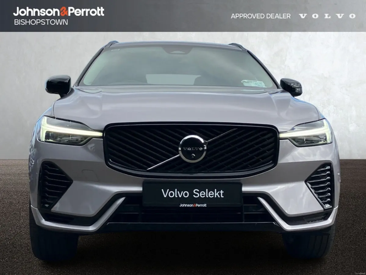 Volvo XC60 T6 350bhp AWD PHEV Plus Dark - Aurora S - Image 4