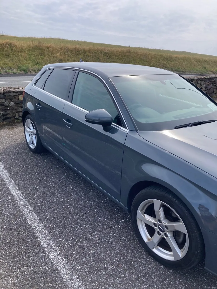 Audi A3 2018 - Image 4