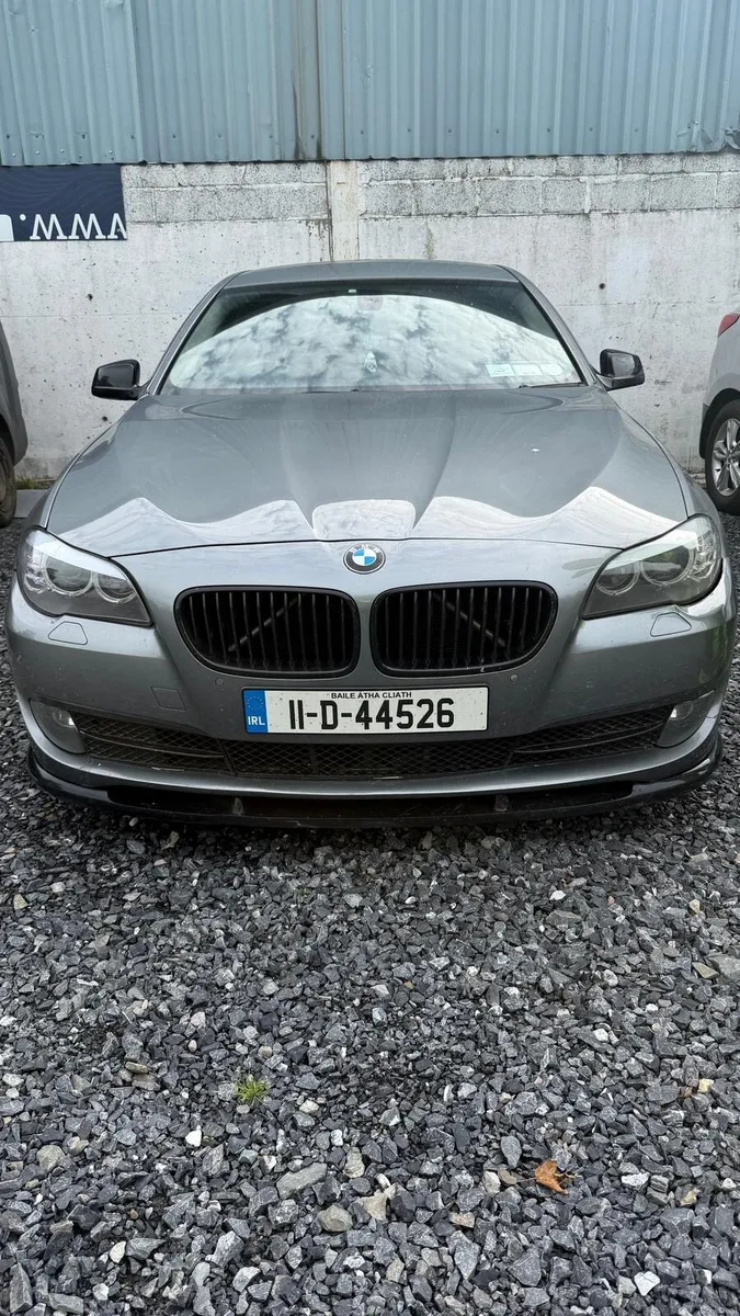 BMW 5 series 2011 LOW KM AUTOMATIC - Image 2
