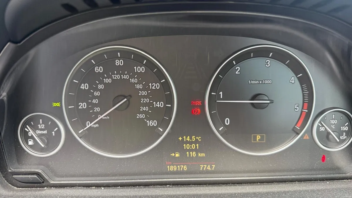 BMW 5 series 2011 LOW KM AUTOMATIC - Image 6