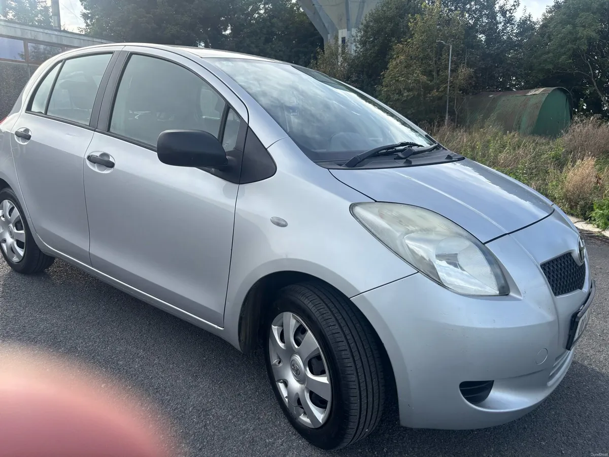 Toyota Yaris - Image 4