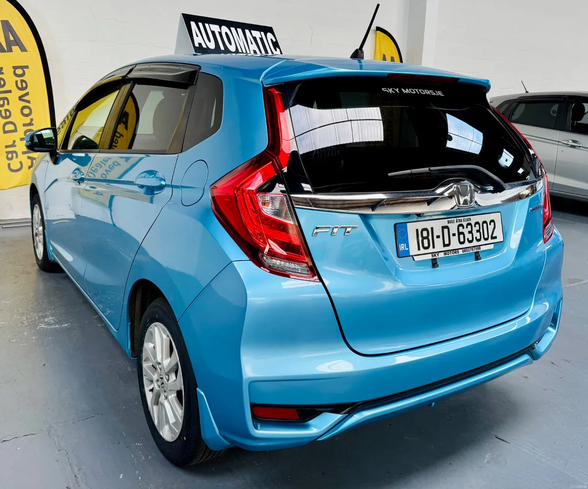 2018 Honda Fit / Jazz 1.5 Hybrid - Image 6