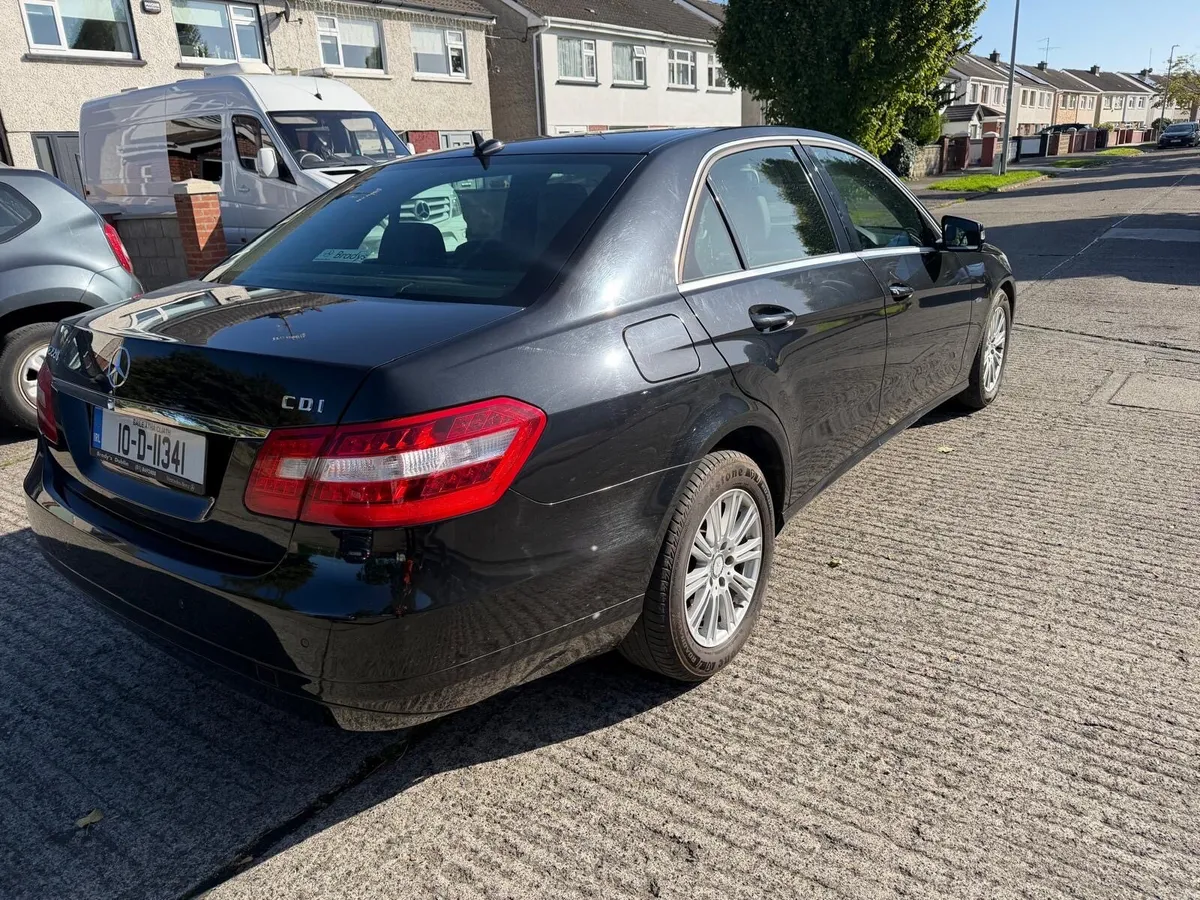 Mercedes E220 CDI - Image 4