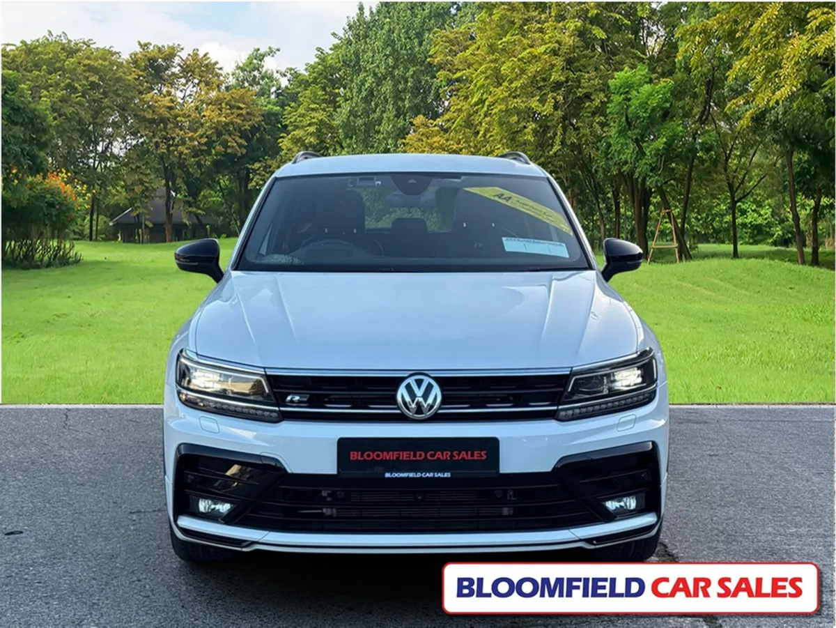 Volkswagen Tiguan 2.0TDI R-LINE , AUTO // LOW MILE - Image 2