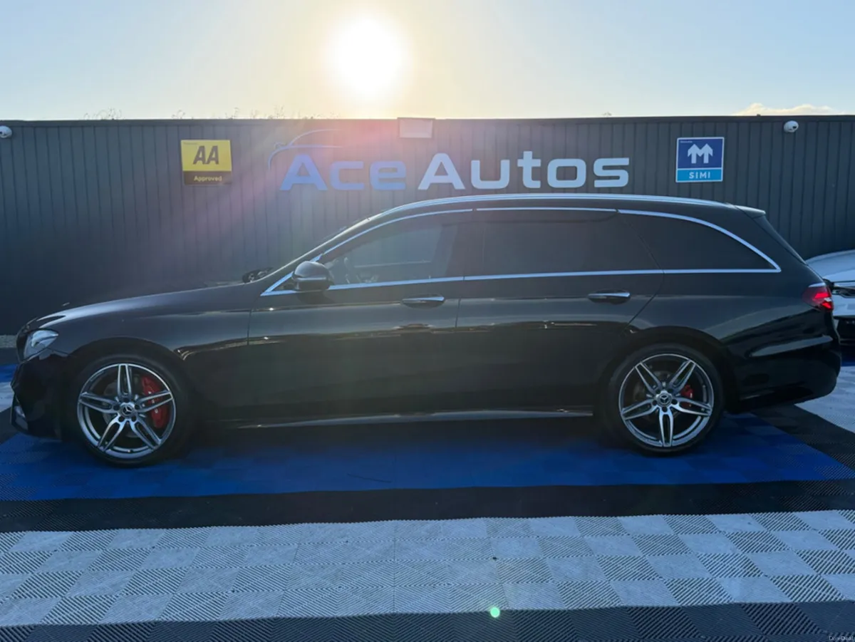 Mercedes-Benz E-Class AMG AVANTGARDE - 2.0L DIESEL - Image 4