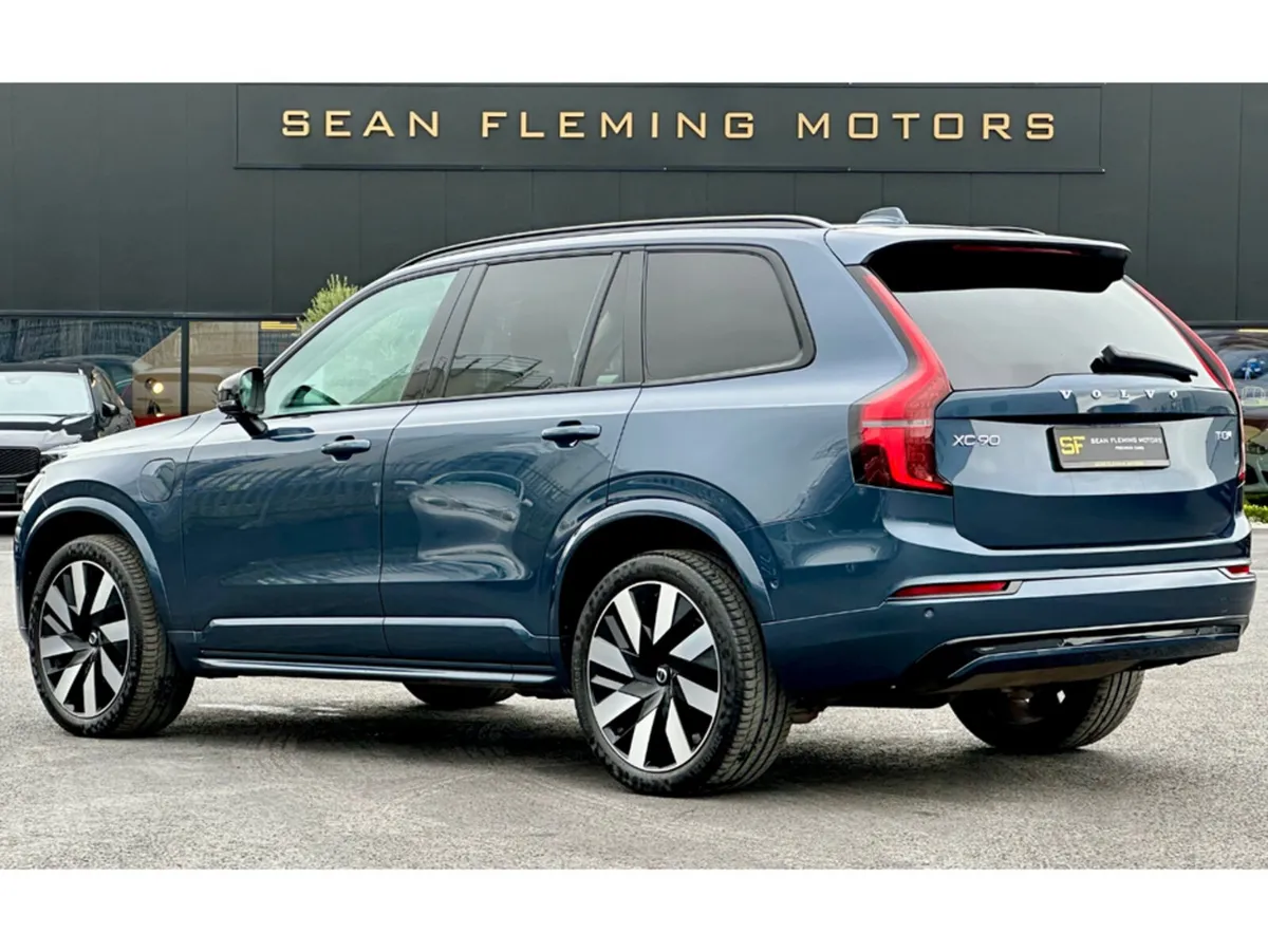 Volvo XC90 + T8 PHEV AWD AUTO PLUS - Image 4