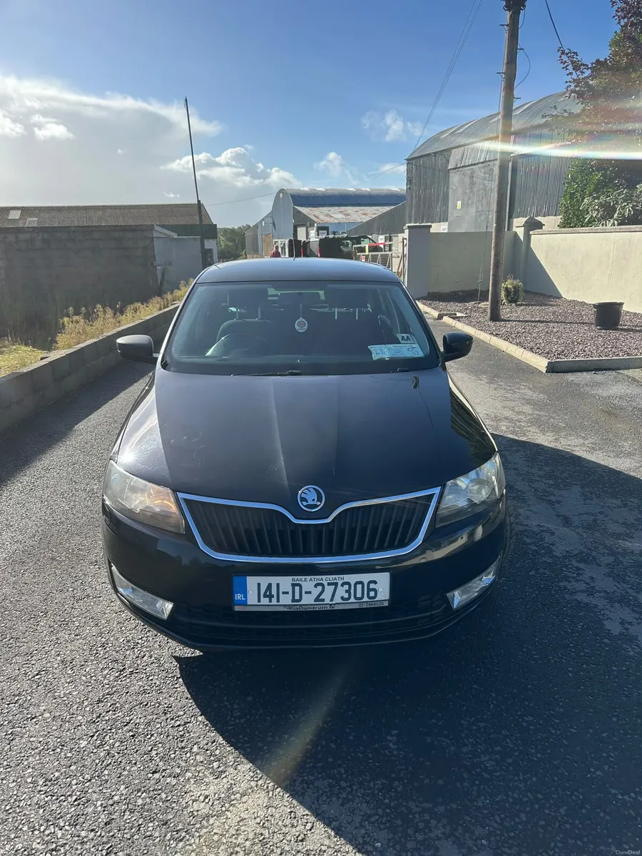 Skoda Rapid 2014 - Image 2