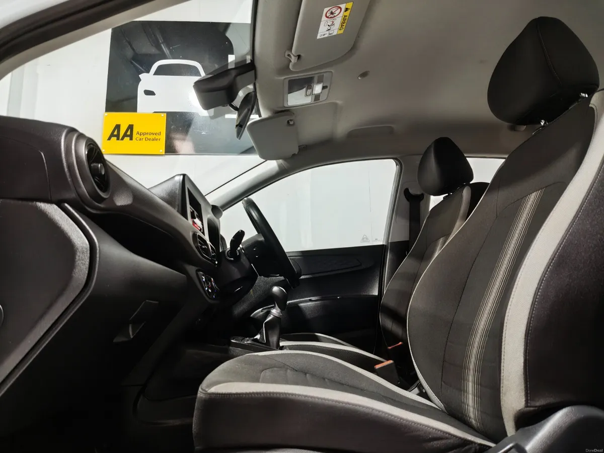 Hyundai i10 2023 1.0 CLASSIC SPEC EXTRAS - Image 3