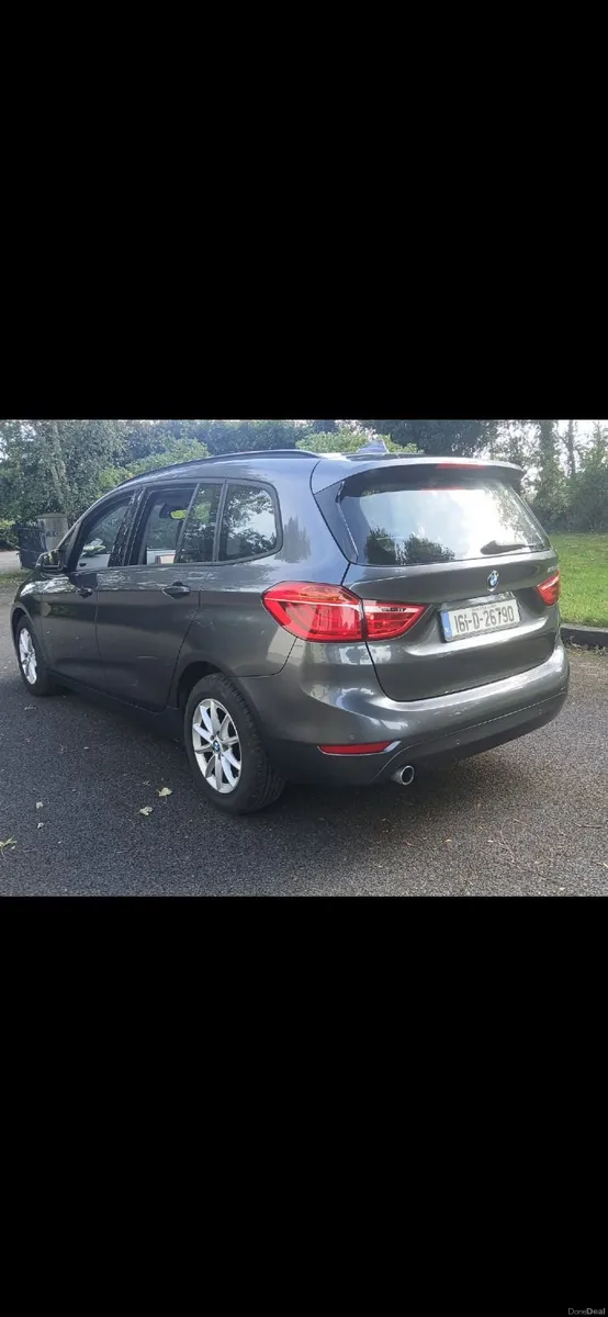 BMW 2-Series Automatic 7 Seater. - Image 4