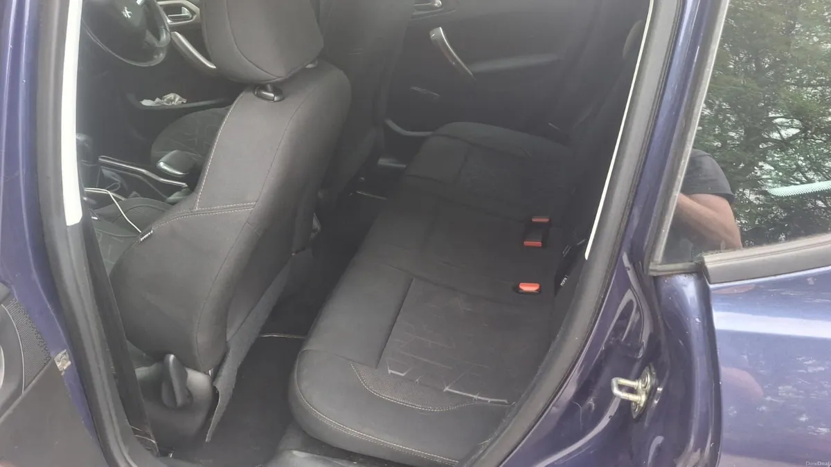 Peugeot 2008 2014 - Image 5