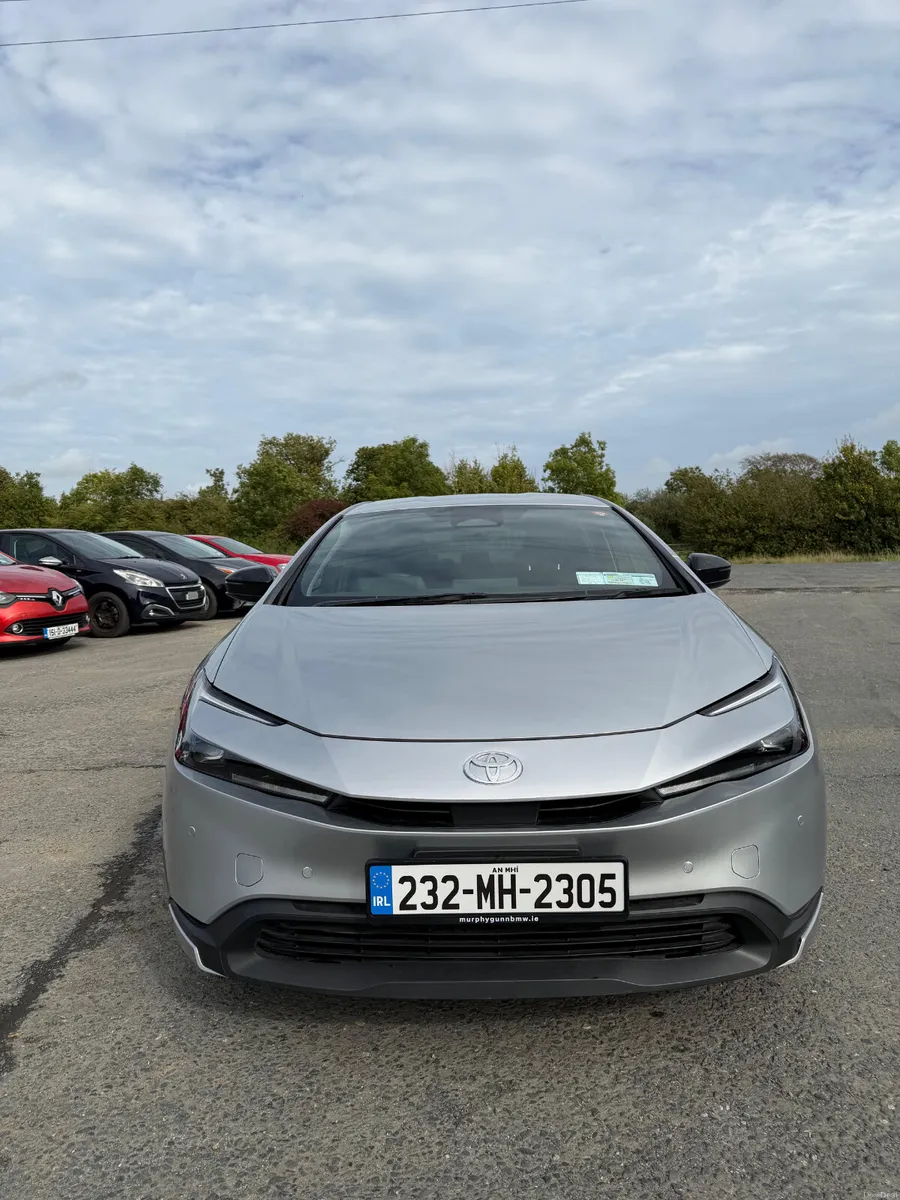 Toyota Prius 2023 1.8L petrol Automatic - Image 3