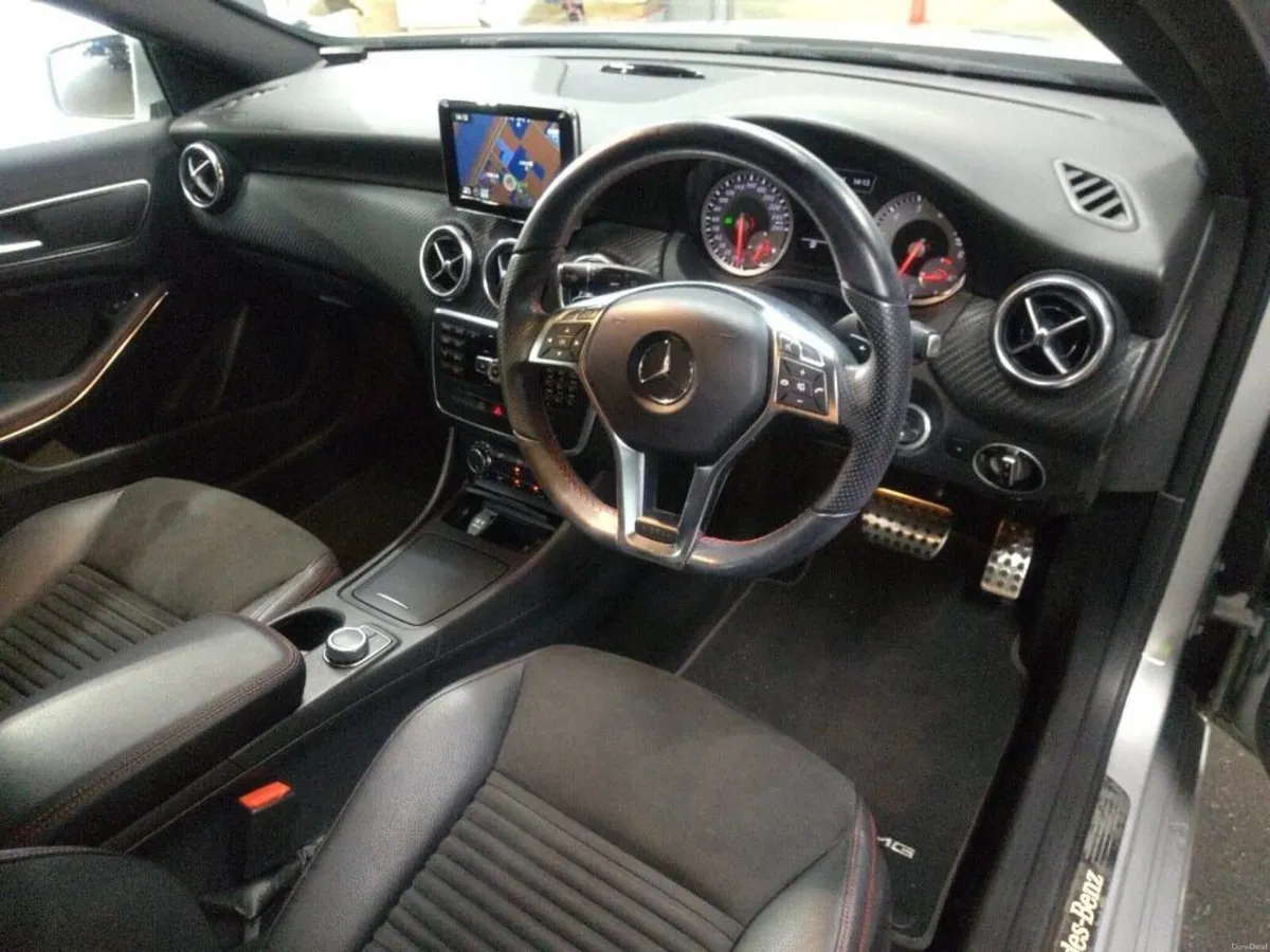 MERCEDES BENZ A180 AMG LINE AUTO 2013 - Image 5