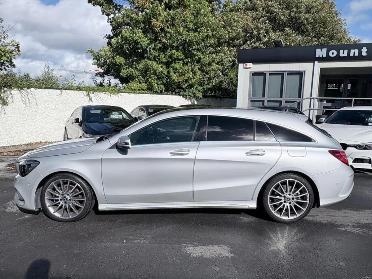 Mercedes-Benz CLA Panroof/ AMG/ Low Milieage - Image 4