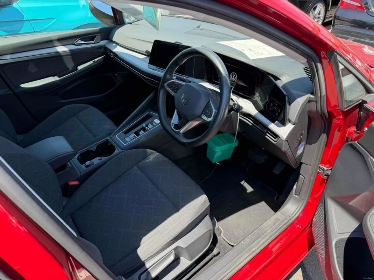 Volkswagen Golf 1.0 ETSI ACTIVE AUTOMATIC - FACTOR - Image 3