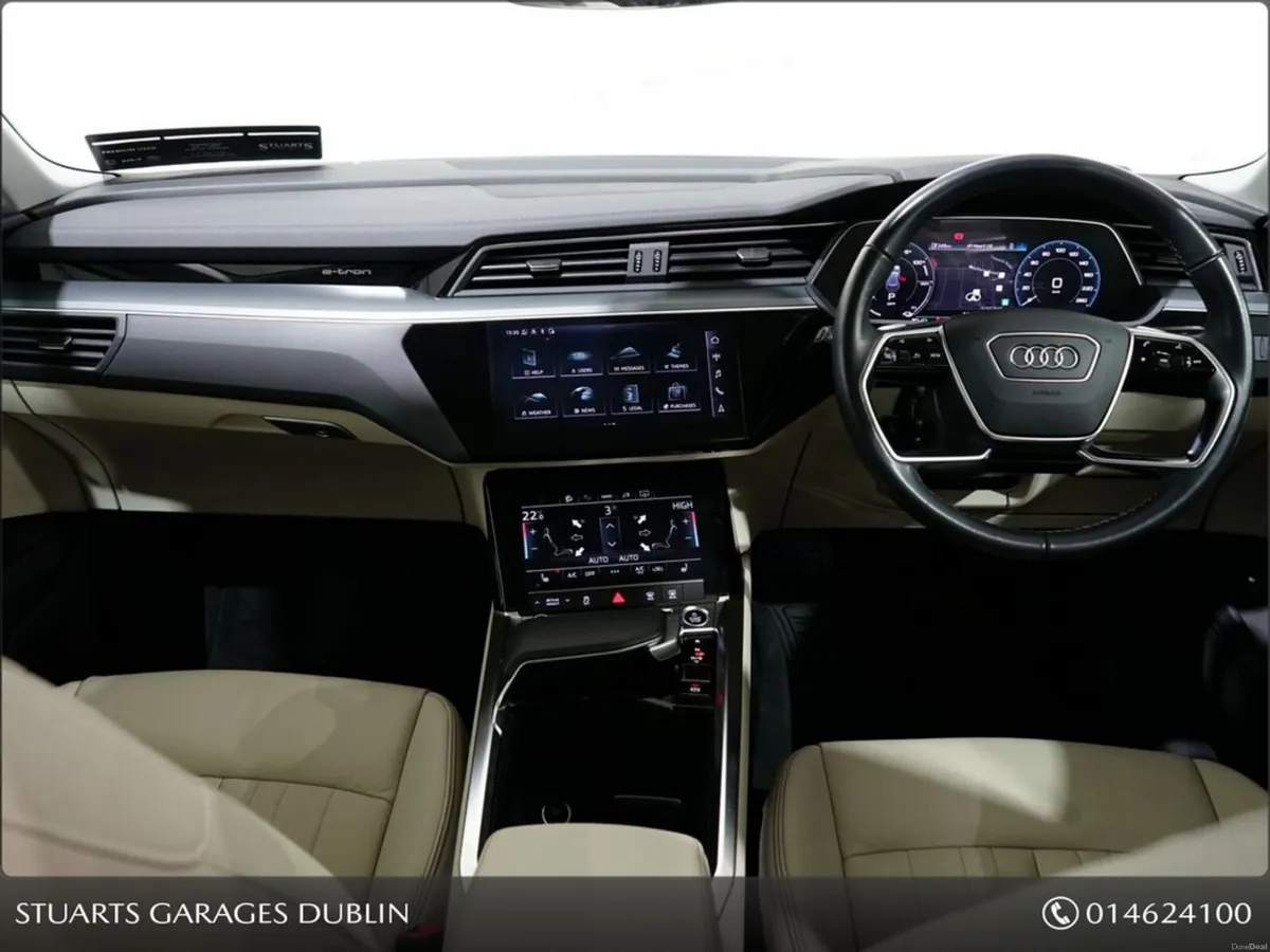 Audi Q8 e-tron Q8 50 E-TRON QUATTRO SPORT: CHRONOS - Image 4