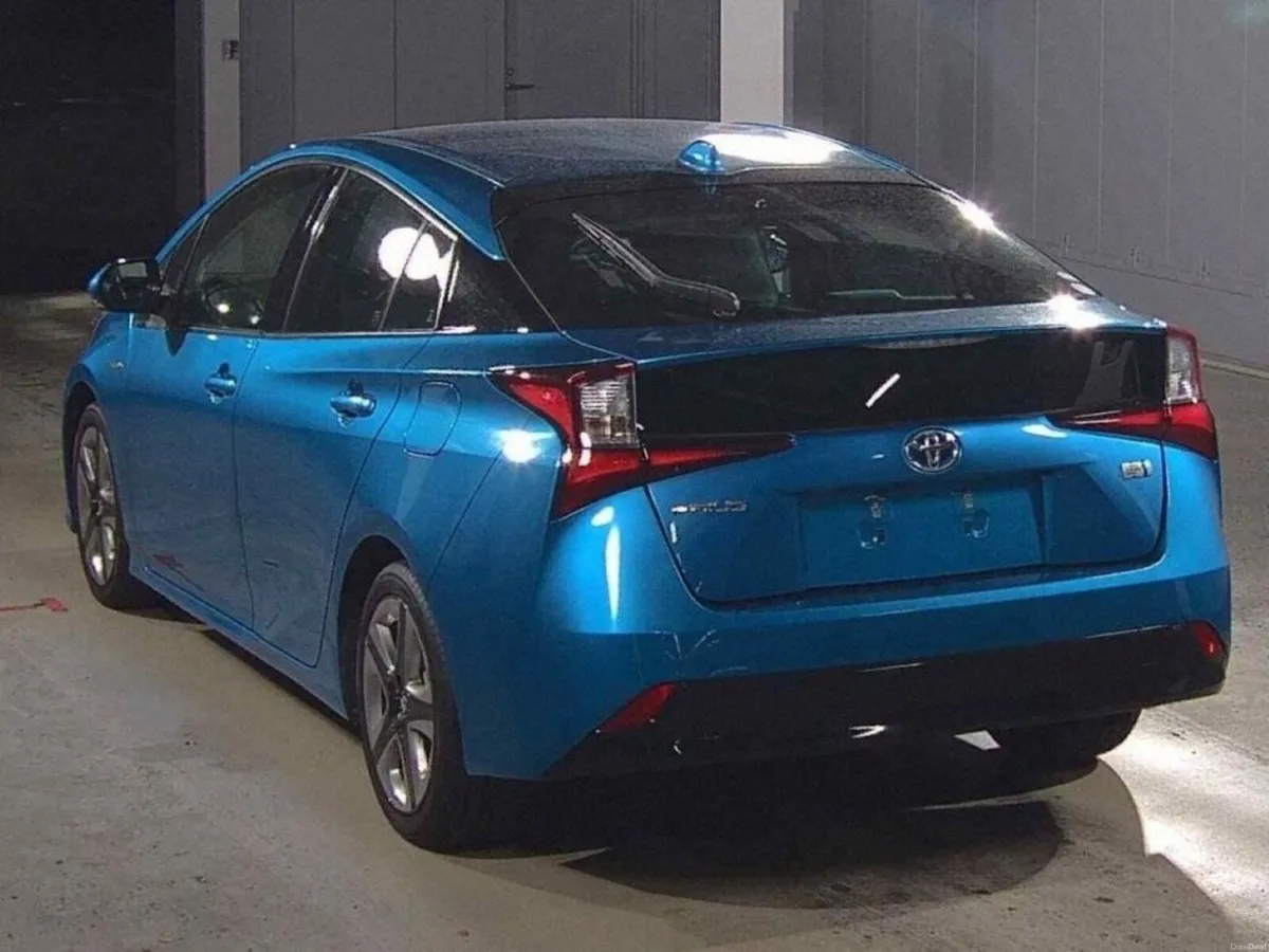 Toyota Prius 1.8 HYBRID AUTOMATIC - TOURING EDITIO - Image 2