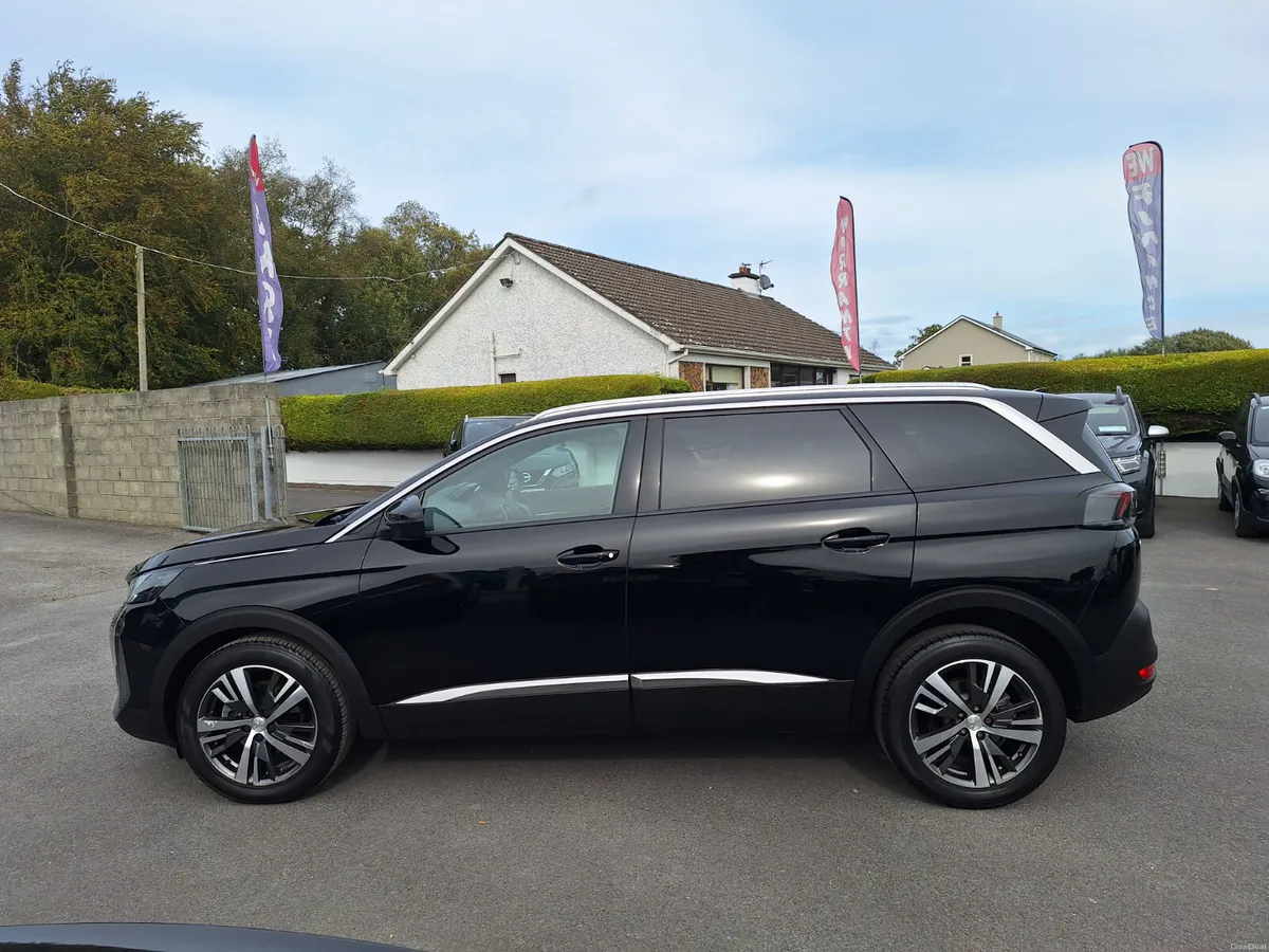 Peugeot 5008 1.5 Automatic 7 Seats*High Spec/ - Image 5