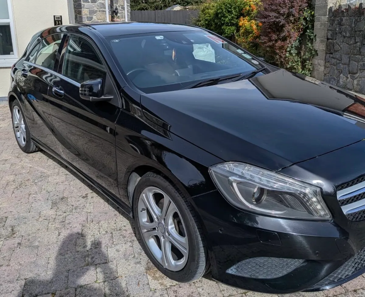 152 Merc A180 1.6 L Petrol Automatic - Image 3