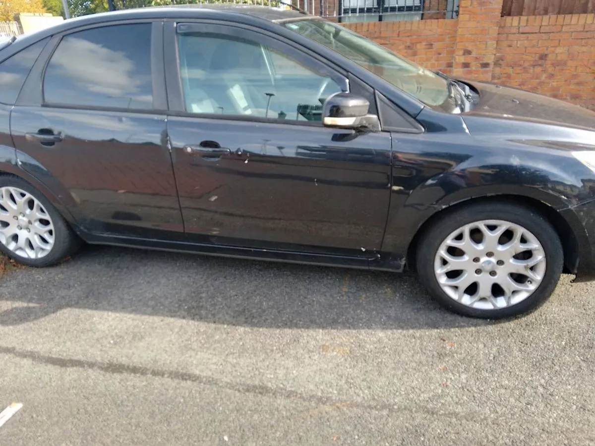 Car - Image 3