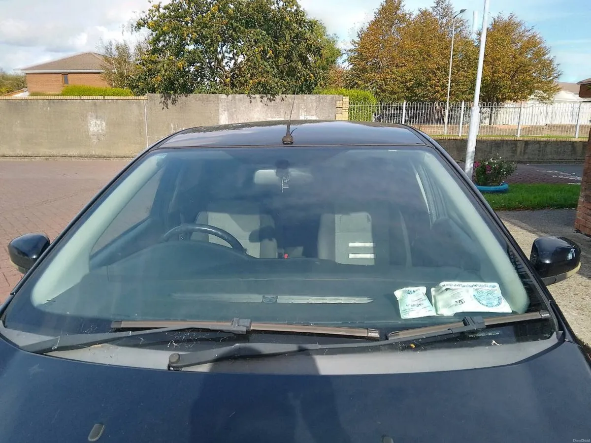 Car - Image 5