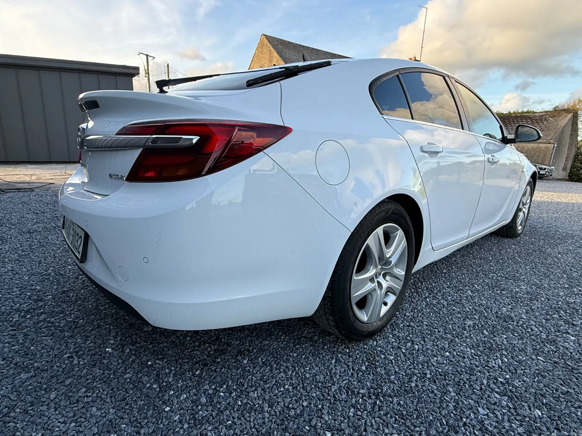 2016 Vauxhall Insignia 1.6 Diesel - Image 4