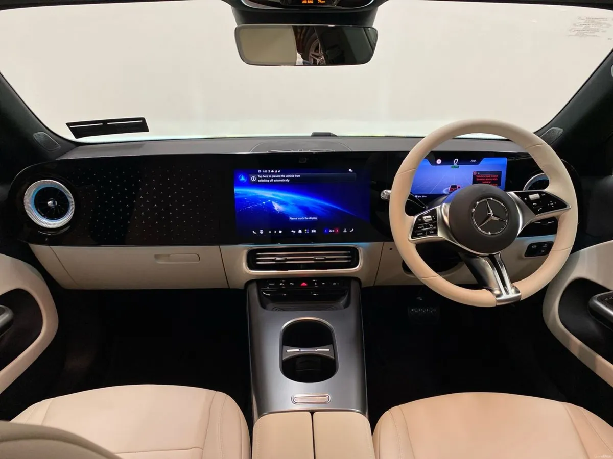Mercedes-Benz CLA CLA 200 SALOON PROGRESSIVE LINE - Image 2