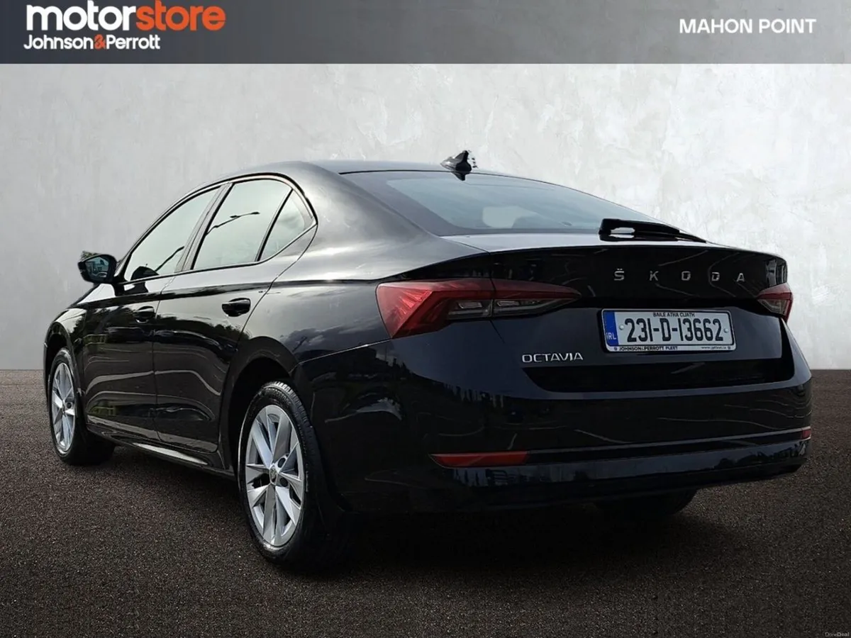 Skoda Octavia OCTAVIA AMB 2.0TDI 115HP - Image 2