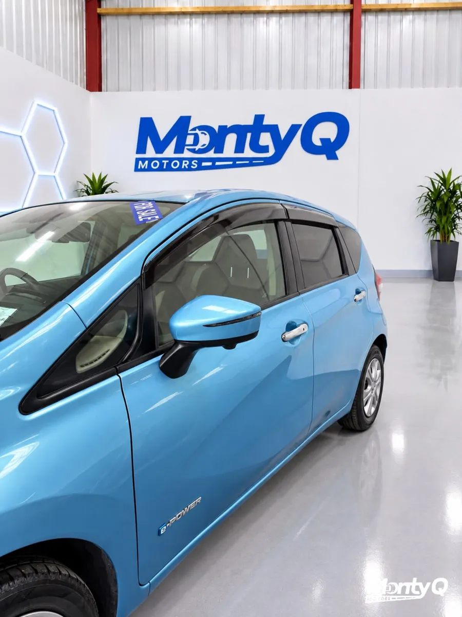 2017 Nissan Note e-POWER Automatic - 360° Camera - Image 6