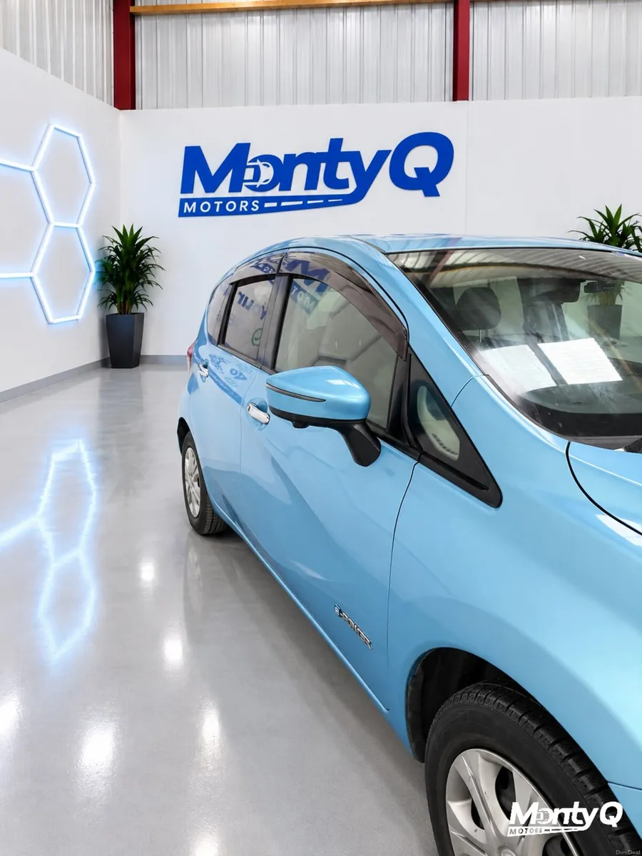 2017 Nissan Note e-POWER Automatic - 360° Camera - Image 2