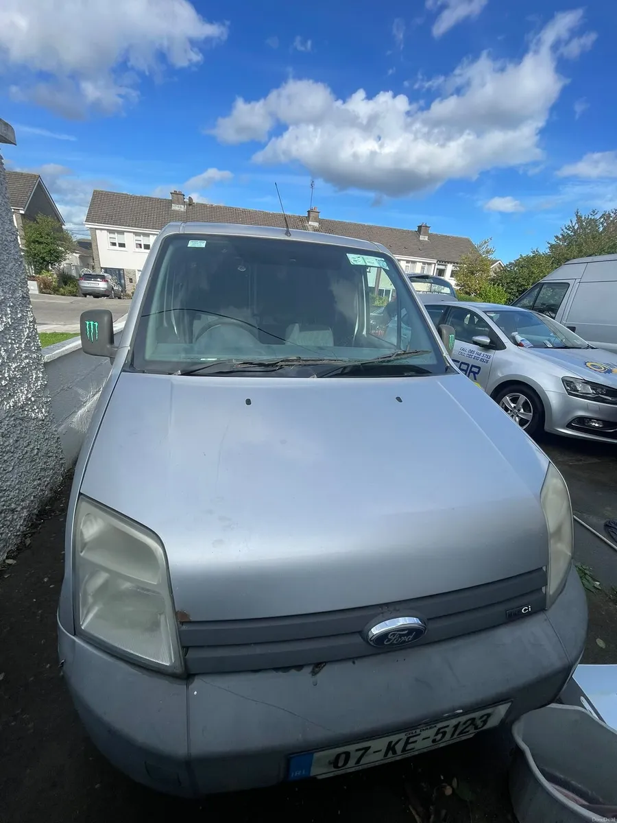 Van - Image 3