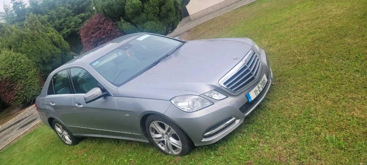 Mercedes - Image 4
