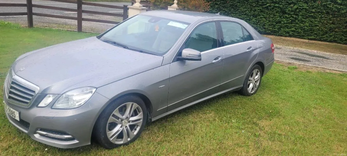 Mercedes - Image 5