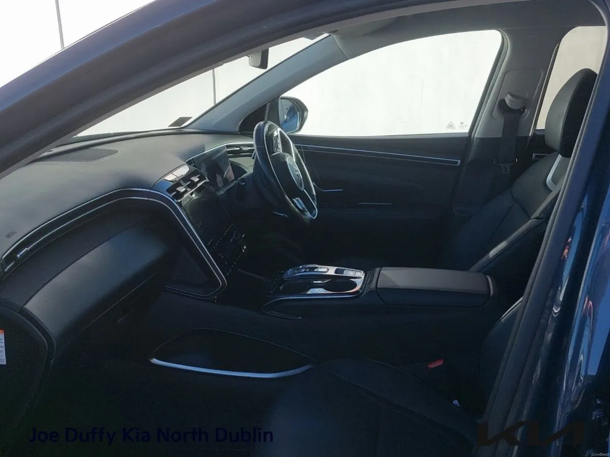 Hyundai Tucson 2WD Executive Plus HEV STG Auto - Image 5