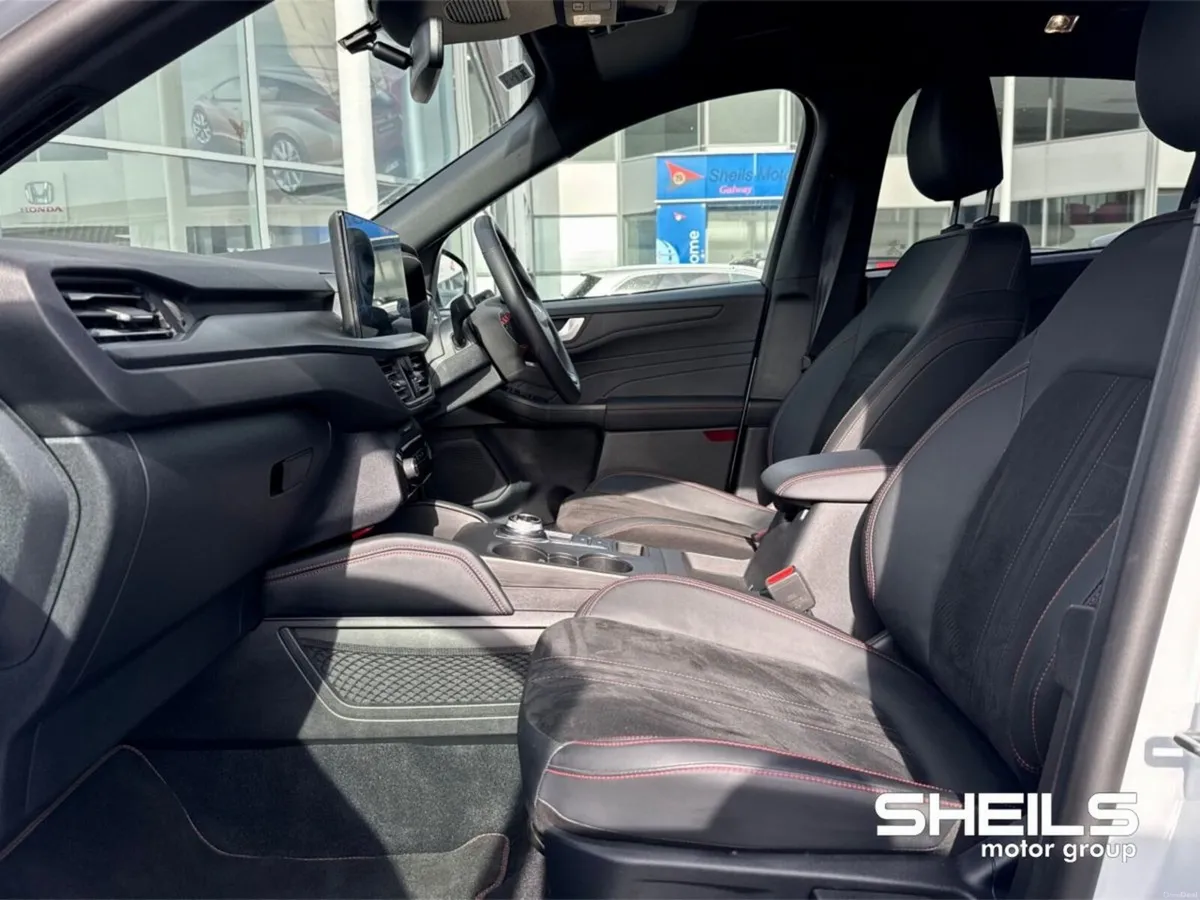 Ford Kuga 2.5 Duratec 243PS PHEV ST-Line X Auto - Image 5