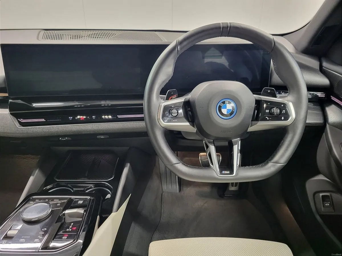BMW 5-Series 530e M Sport - Image 5